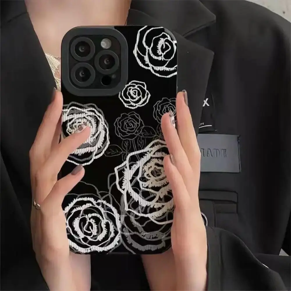 Classic Black & White Elegance Flower Camera Protection Case - iPhone