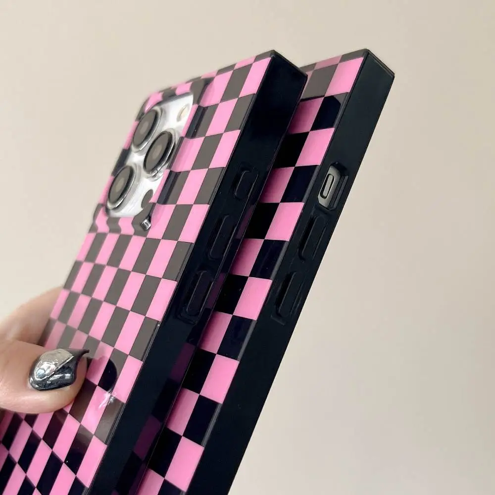 3D Pink And Black Rectangular Shape Case - iPhone