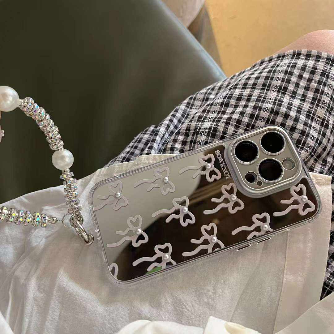 Pearl Elegance Bow Case with Pendant Charm - iPhone